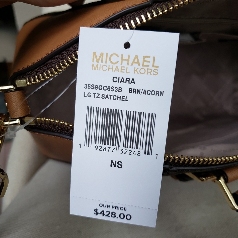 SOLD Michael Kors Ciara Bag + Wallet + Pom brown - Picture 4 of 8